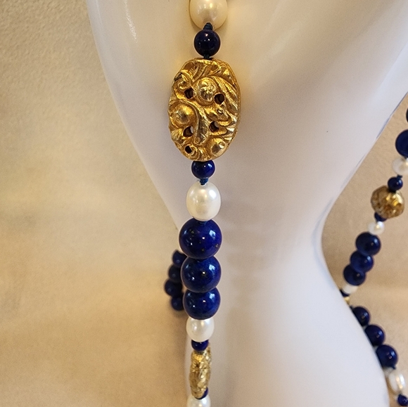 Blue Lapis Necklace with Fresh Water Pearls - Picture 2 of 4